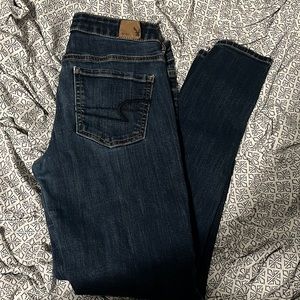 American Eagle skinny jeans size 2 short